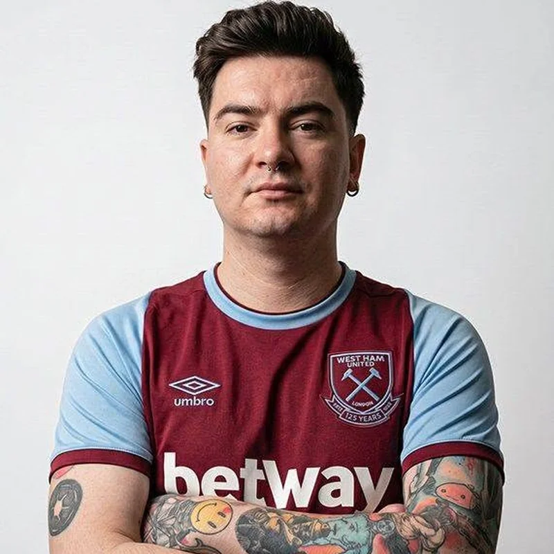 Jonathan Benavides Castañón, fundador de Chilean Hammers