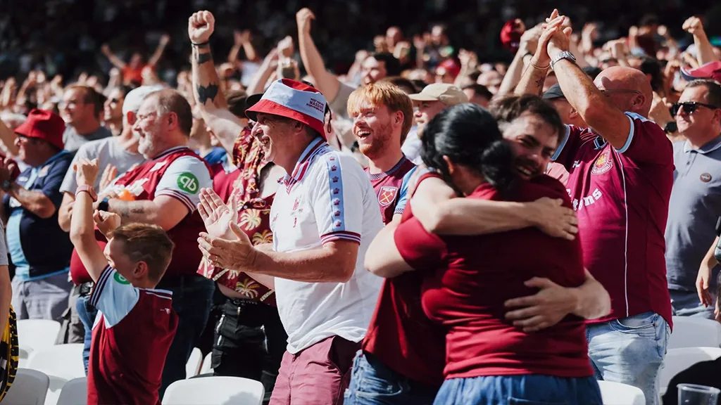 Hinchada Chilean Hammers de Arica a Punta Arenas